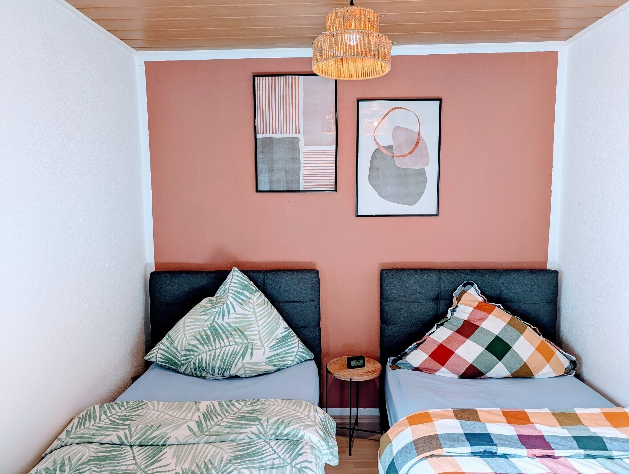 Strykejern/-brett, wi-fi og sengetøy