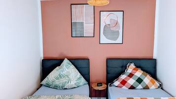 Strykejern/-brett, wi-fi og sengetøy