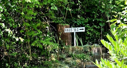 Apartment in A Hotel 'Wat Heppenheim_01' with Balcony and Wi-Fi