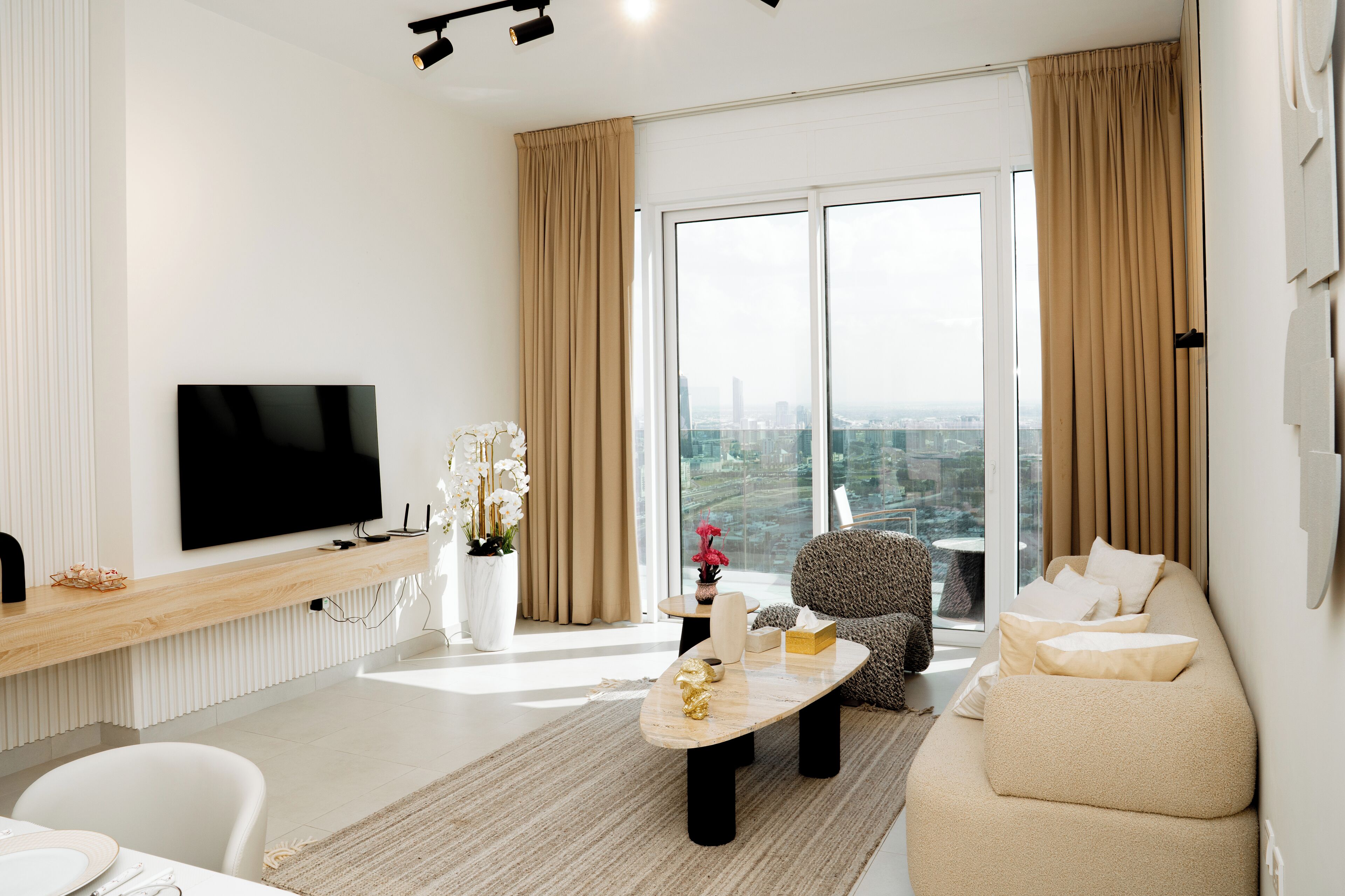 TV connectée, lecteur de DVD, médiathèque, chaîne hi-fi