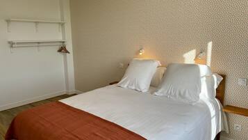 Huis | 3 slaapkamers, individueel gemeubileerd, een strijkplank/strijkijzer