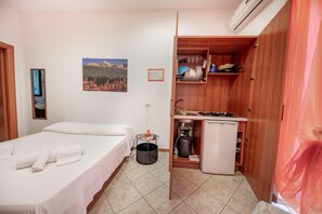 Room - Hortensia House (Cefalù)