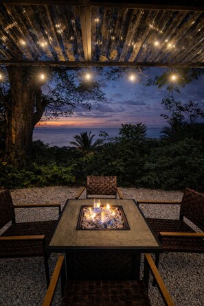Terrace/patio - Jungle & Ocean View Tiny Home Near Carara Park (Tarcoles)