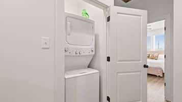 Luxury House, 3 Bedrooms, Kitchen | Interior