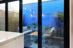 Exterior - Behind the Blue Wall (London)
