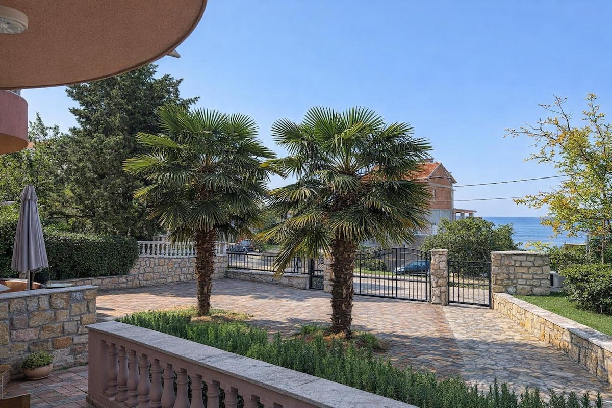 Family Apartment, Multiple Bedrooms (Pool Apt 3 - Novi Vinodolski (Ground)) | Terrace/patio