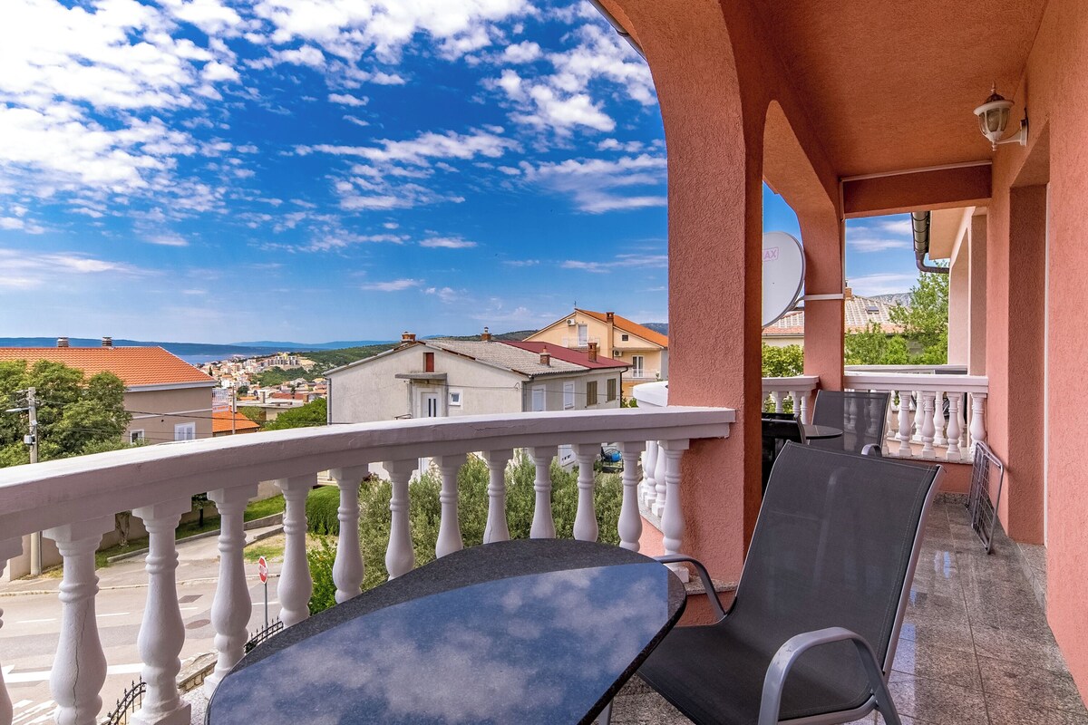 Căn hộ dành cho gia đình, 2 phòng ngủ, ban công (Pool Apt 2 - Novi Vinodolski (Sea) | Khuôn viên nơi lưu trú