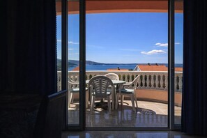 Terrace/patio - Pool Apartments Novi Vinodolski (Novi Vinodolski)