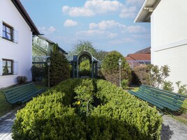 Apartment | Garden