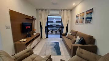 Smart TV, video games