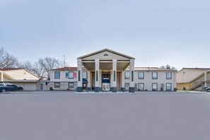 Exterior - Jacksonville Inn By OYO Near Little Rock Air Force Base (Jacksonville)