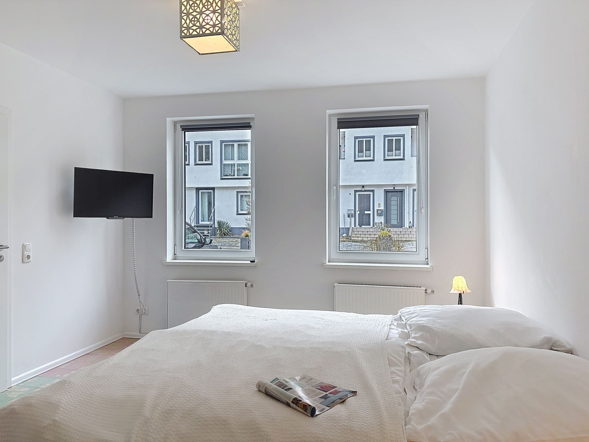 5 Schlafzimmer, Schreibtisch