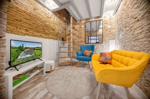 Interior - Charming dovecote - Heated swimming pool - Hammam -.6 pers (Villefranche-de-Lauragais)