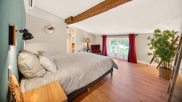 3 bedrooms, WiFi, bed sheets