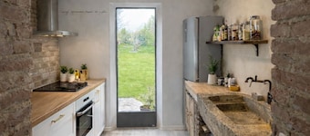 Charming dovecote - Heated swimming pool - Hammam -.6 pers