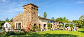 Charming dovecote - Heated swimming pool - Hammam -.6 pers