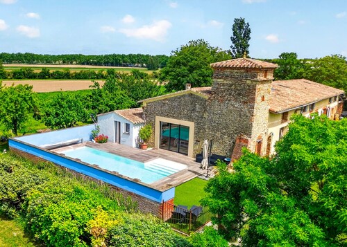 Charming dovecote - Heated swimming pool - Hammam -.6 pers