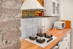 Fridge, microwave, oven, stovetop - Charming dovecote - Heated swimming pool - Hammam -.6 pers (Villefranche-de-Lauragais)