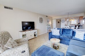 Condo, 2 Bedrooms | Living area - 168 El Matador 2 Bedroom Home (Fort Walton Beach)