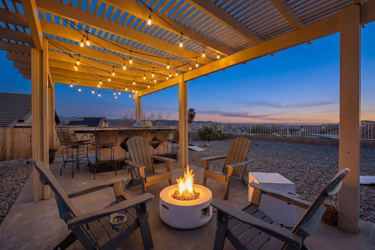 House, 4 Bedrooms | Terrace/patio