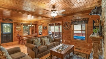 Cabin, 3 Bedrooms | Living area | Smart TV