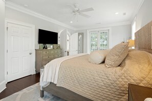 House, 6 Bedrooms | 6 bedrooms, free WiFi - 718 Collins Meadow Drive 6 Bedroom Home (Georgetown)