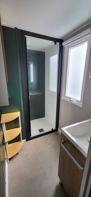 Shower - Mobilhome - Camping 4* Siblu Le Montourey Fréjus (Fréjus)