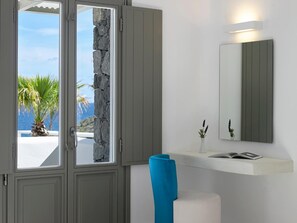 Interior - Aurora Luxury Hotel & Spa (Santorini)