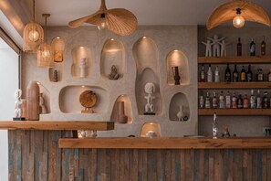 Bar (on property) - Lambis Studios and Apartments (Rhodes)