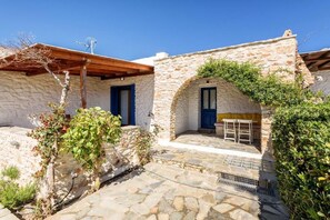 Ferienhaus, eingeschränkter Meerblick | Terrasse/Patio