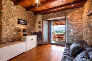 House, Partial Sea View | Living area