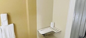 Greenville INN Suites