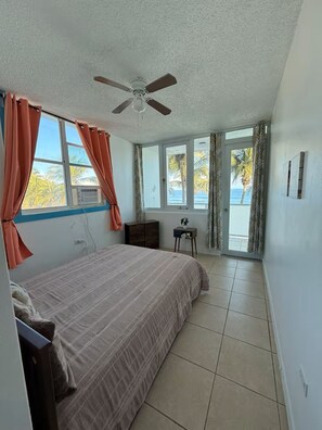2 bedrooms, iron/ironing board, free WiFi, bed sheets - Surf Ocean View 201 (Dorado)