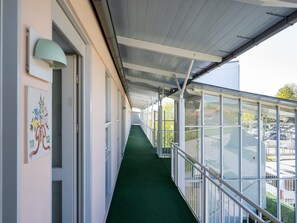 Apartment | Balcony - Wundervolles Studio am Kurpark in Bad Birnbach (Bad Birnbach)