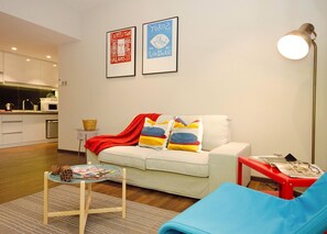 Living area - Crown Regency Serviced Suites (Kuala Lumpur)