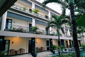 Exterior - Mansu Hotel & Spa (Denpasar)