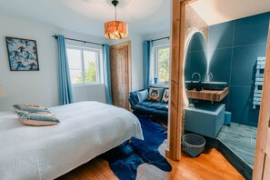 3 chambres, fer et planche à repasser, lit parapluie, Wi-Fi gratuit