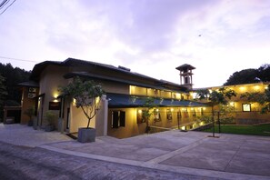 Exterior - Melheim Kandy (Kandy)