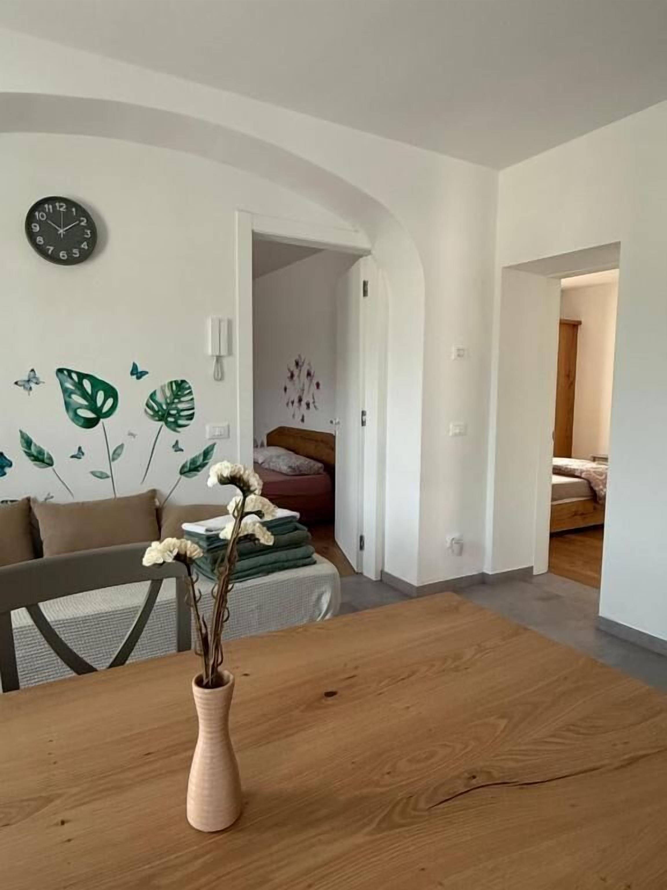 Familie appartement, patio, uitzicht op stad | Interieur