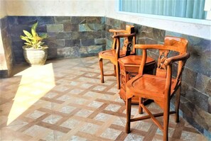 Terrace/patio - Batam Harbour Hotel and Spa (Batam)