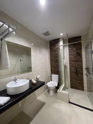 Bathroom - Batam Harbour Hotel and Spa (Batam)