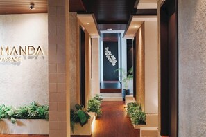 Interior - Batam Harbour Hotel and Spa (Batam)