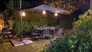 Outdoor dining - La Villa FranceYann (Carnac)