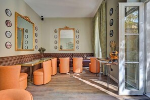 Dining - Music Hotel (Marseille)
