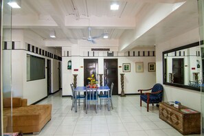 Interior - St Nicolas Inn (Cagayan de Oro)