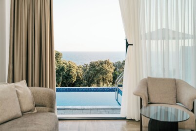 Omena Luxury Villas - 3 Bedroom Villa with Pool & Sea View - Utjeha
