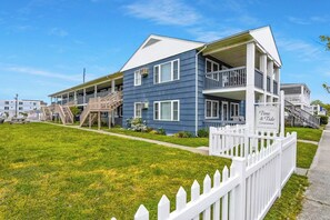 Exterior - Downtown Oceanview 3 Bedroom Condo! Time & Tide #7 (Ocean City)