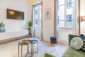 TV - Plein center, Place des Terreaux, Edouard Herriot (Lyon)