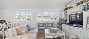 Beautiful 3 bed bungalow | Quiet location | Rock