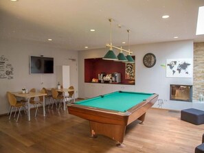 Dining - Stay at Basel SBB (Basel)